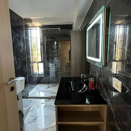 Apartment La Piazza City Center