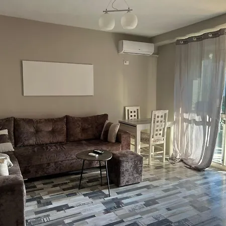 Apartment La Piazza City Center